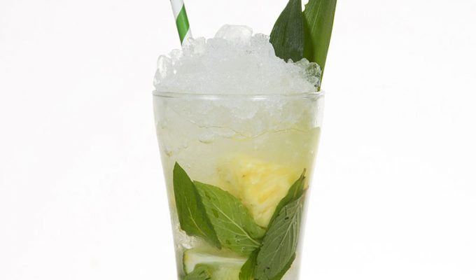 Pineapple mojito