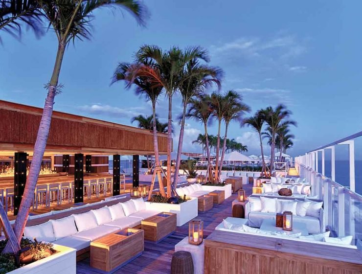 Rooftop Bar & Lounge eco-friendly club