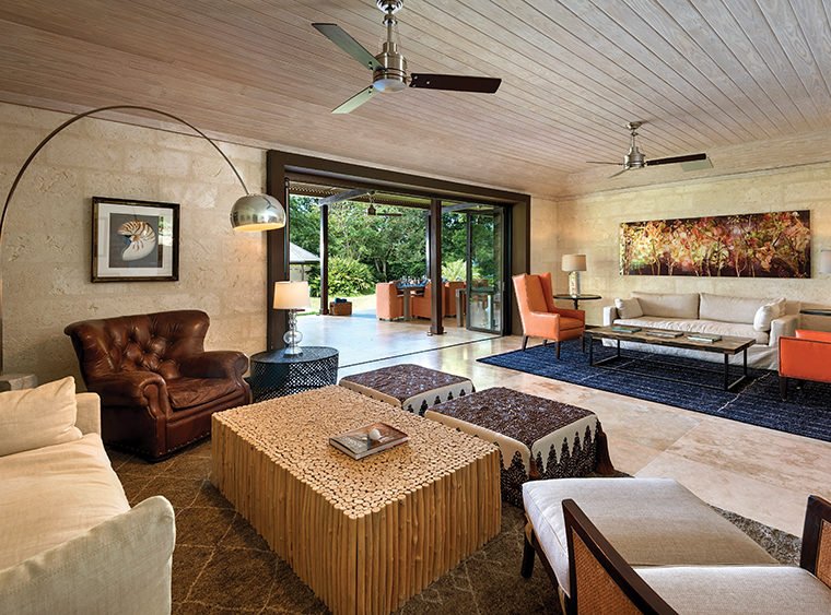 living room at Happy Tree Villa