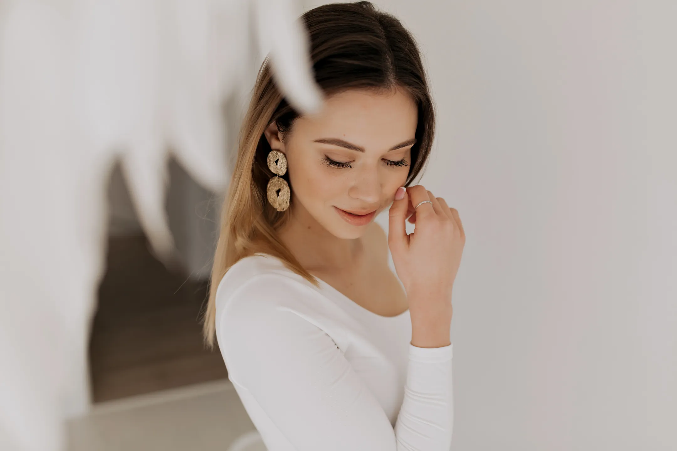 How to Create a Capsule Wardrobe: Minimalism in Fashion